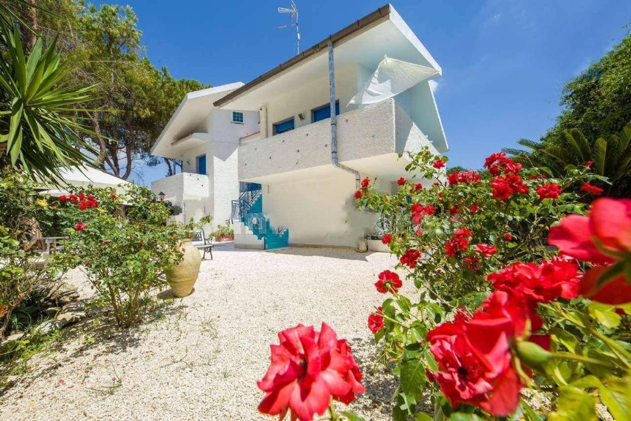 Suite House L'Isola Che Non C'E Fontane Bianche Exteriér fotografie