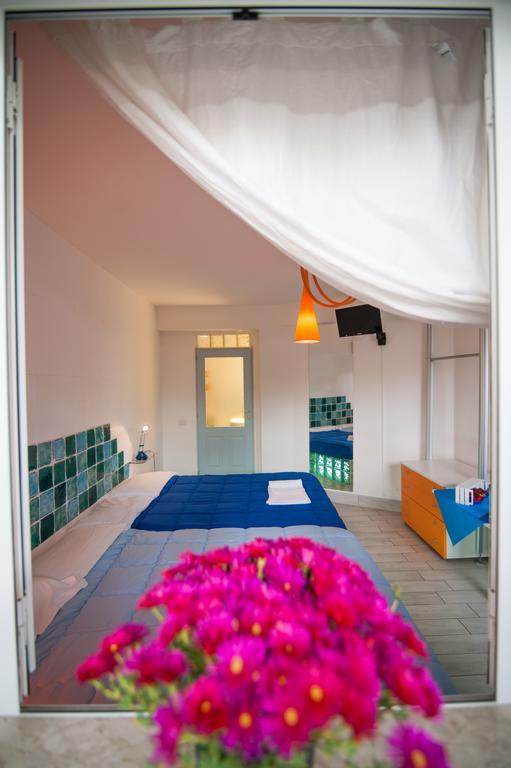 Suite House L'Isola Che Non C'E Fontane Bianche Exteriér fotografie