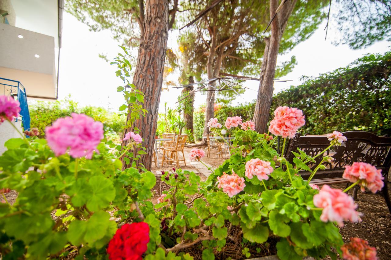 Suite House L'Isola Che Non C'E Fontane Bianche Exteriér fotografie