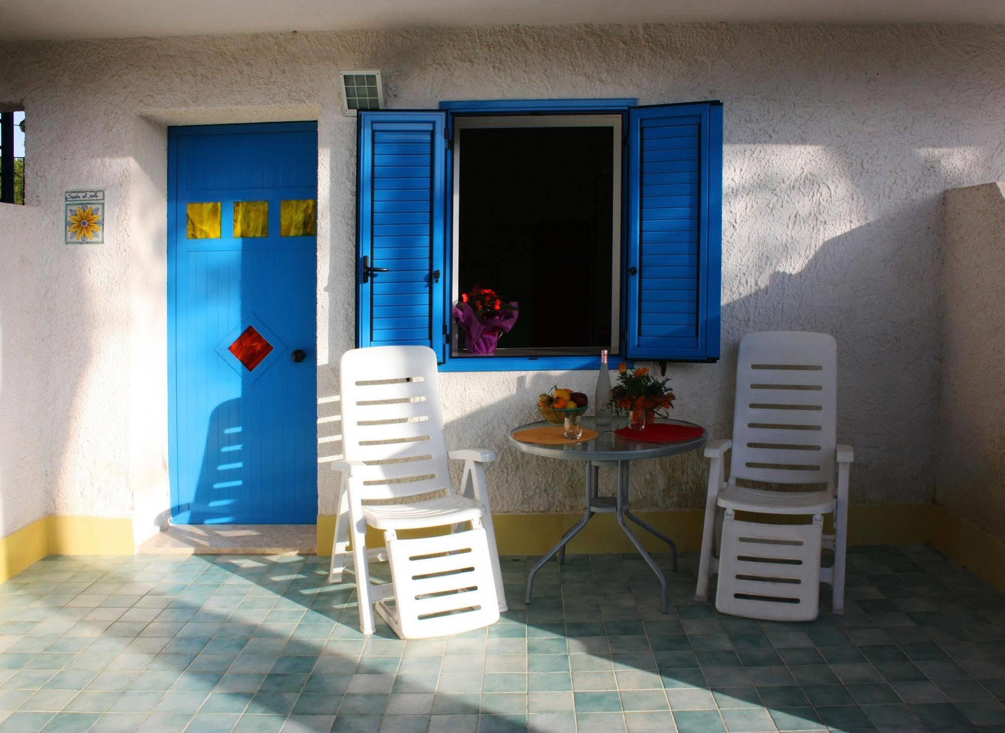 Suite House L'Isola Che Non C'E Fontane Bianche Exteriér fotografie